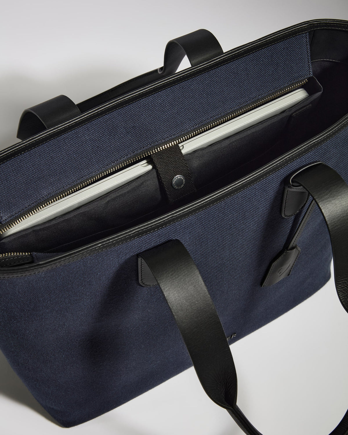 Heritage Tote Bag in Navy