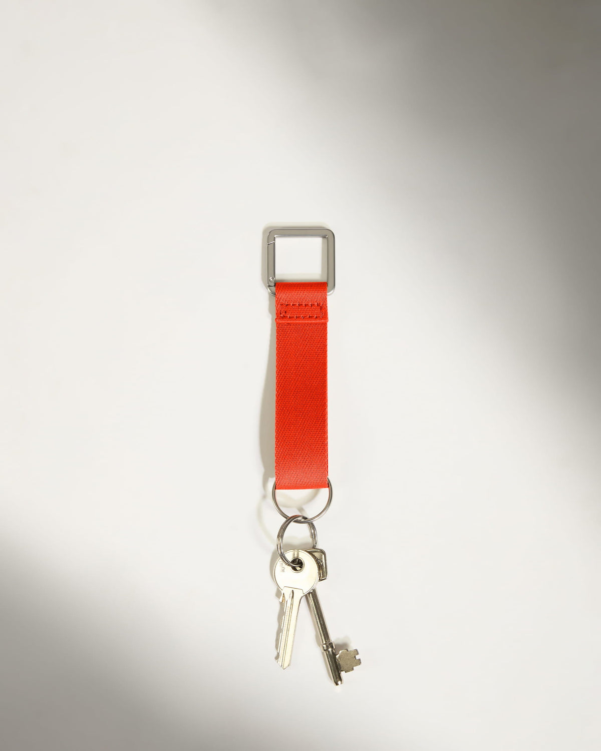 Icon Keyring in Coral