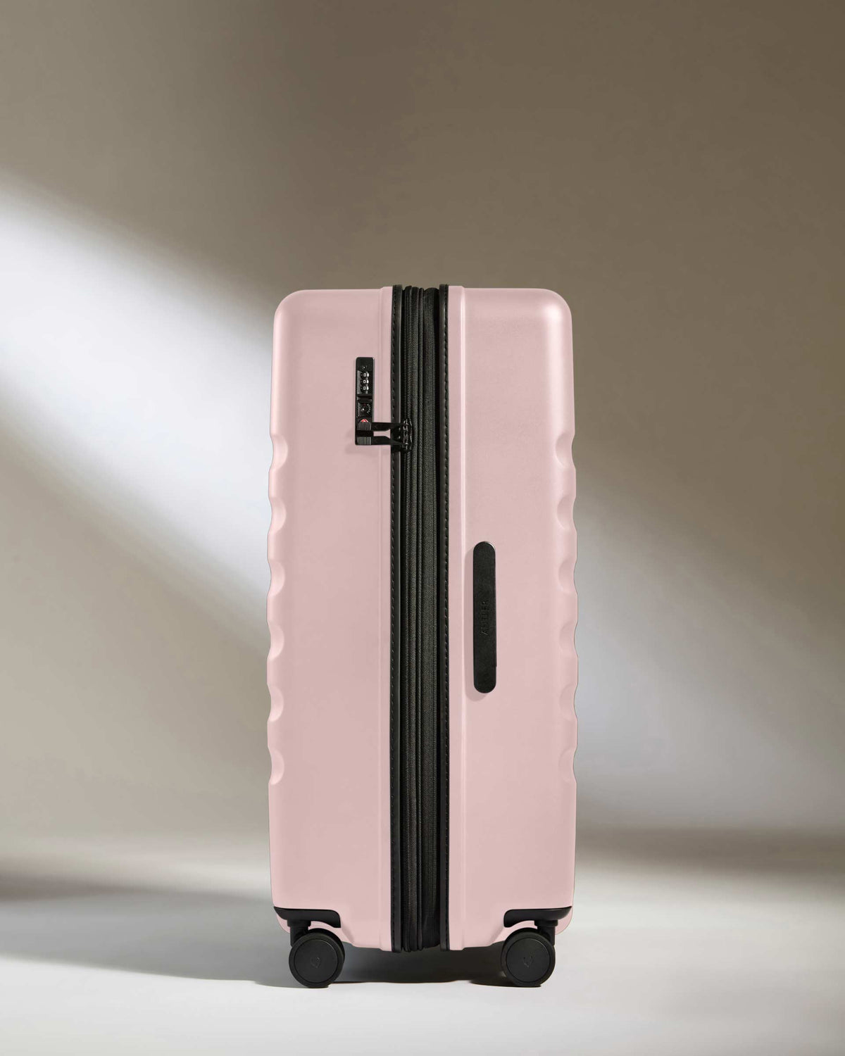 Large Luggage in Moorland Pink - Icon Stripe
