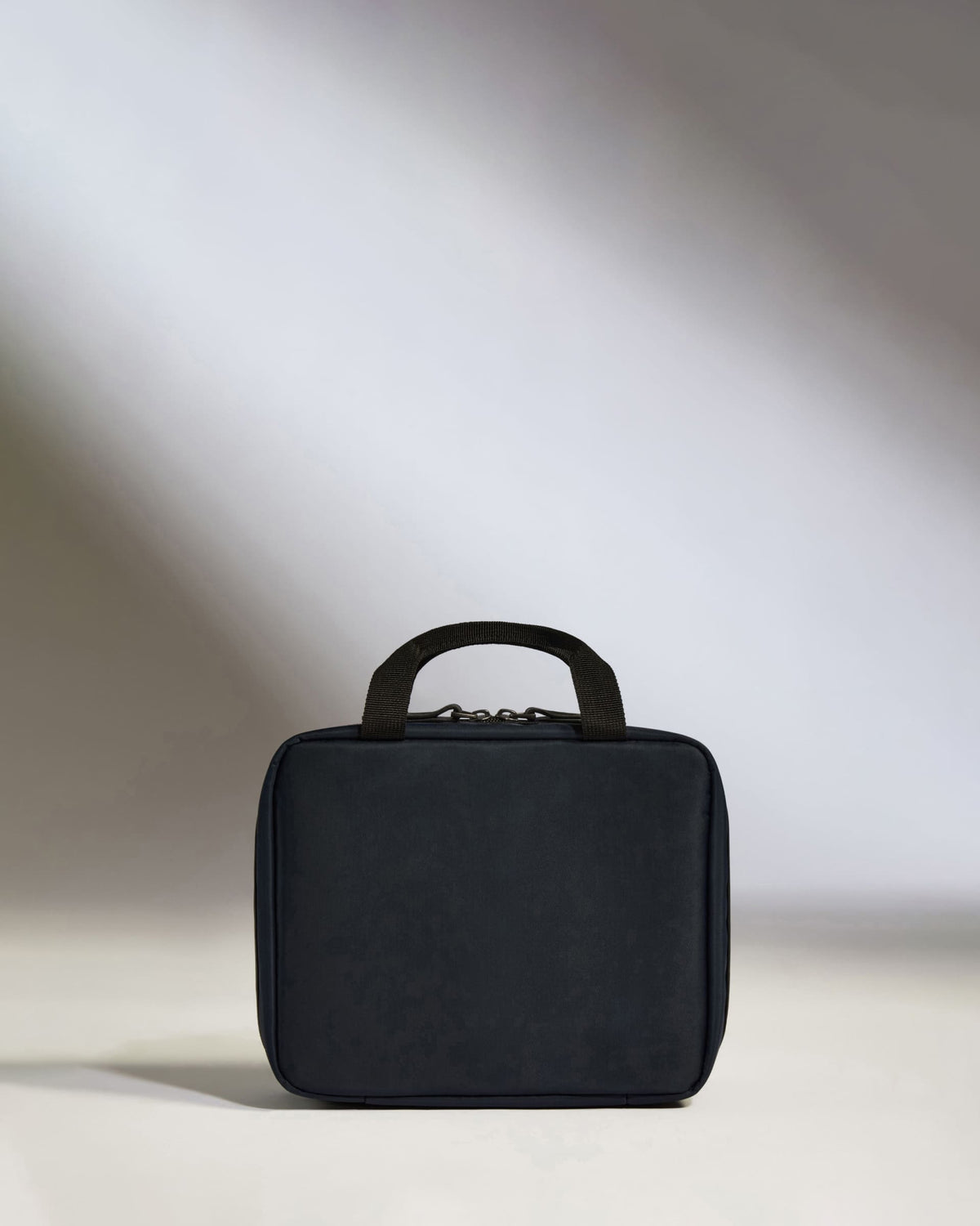 Hanging Toiletry Bag in Navy - Chelsea