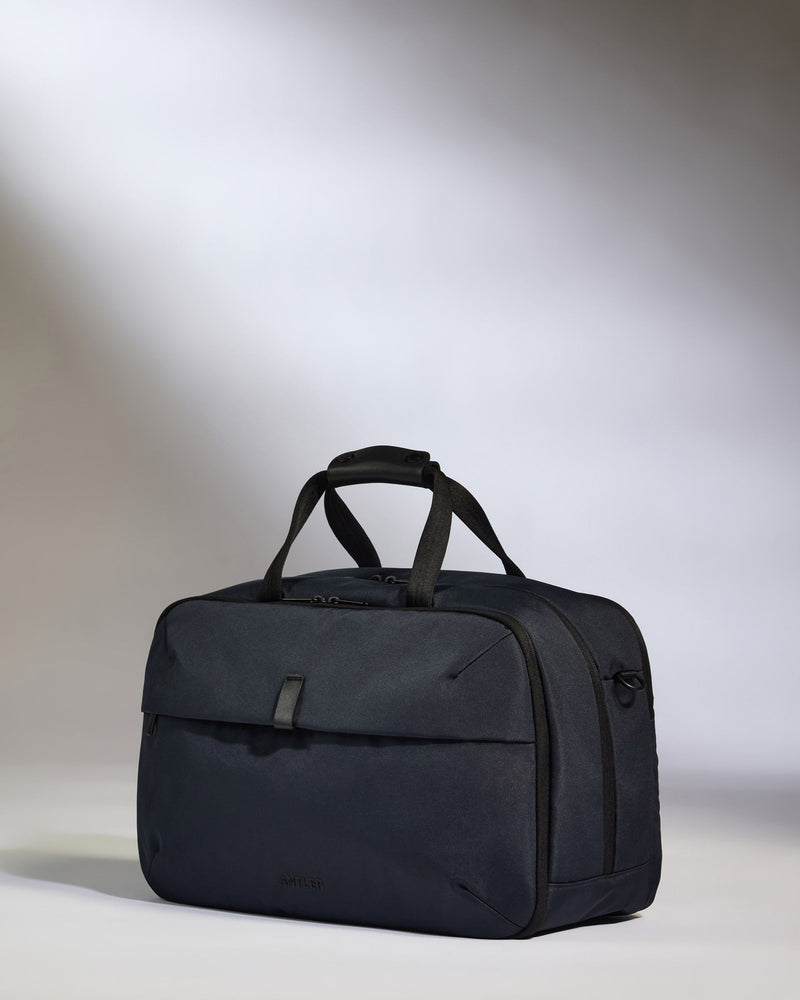 Overnight Bag in Navy - Urban Light