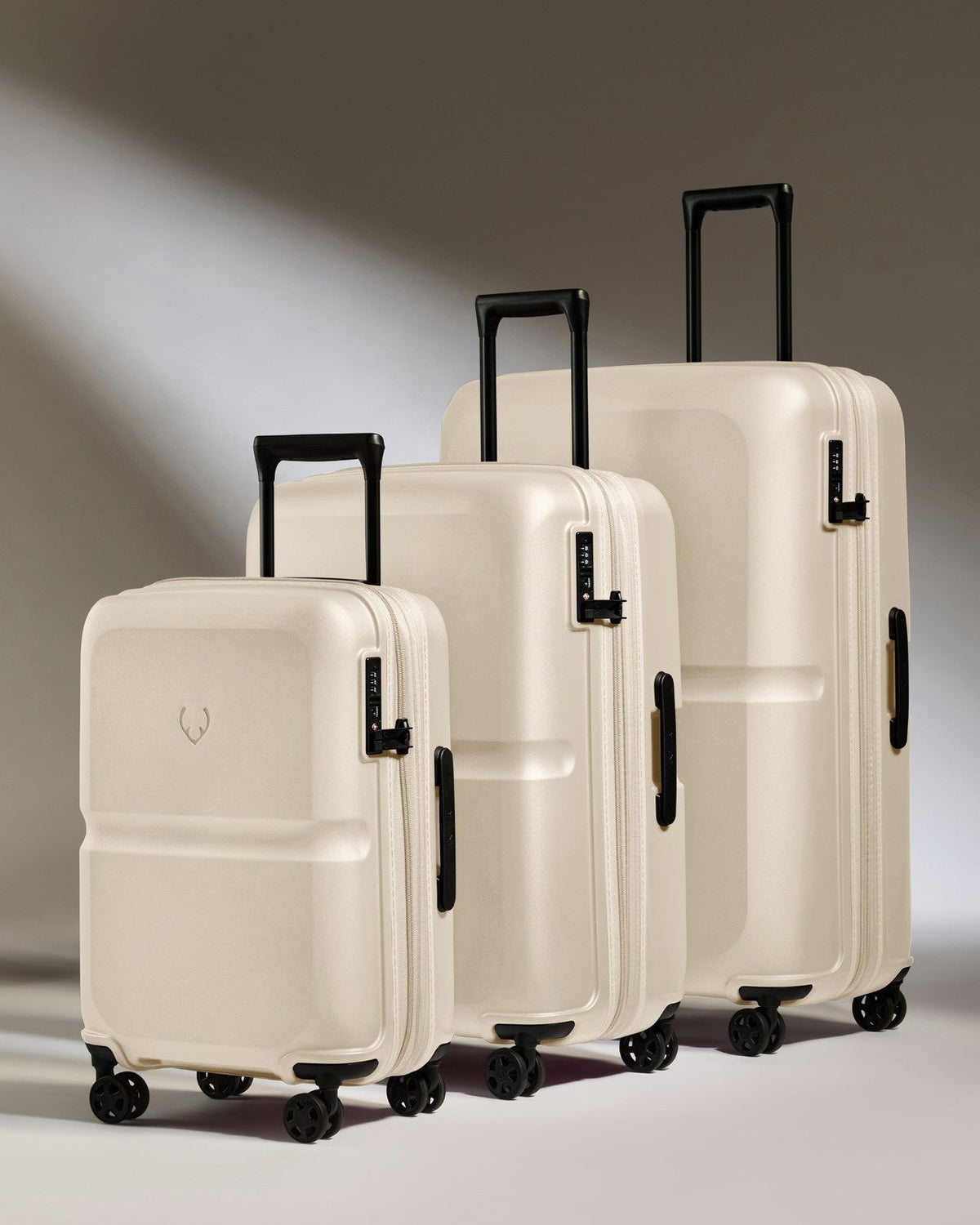 Expandable Carry-on Luggage Set in Warm Taupe - Single Stripe