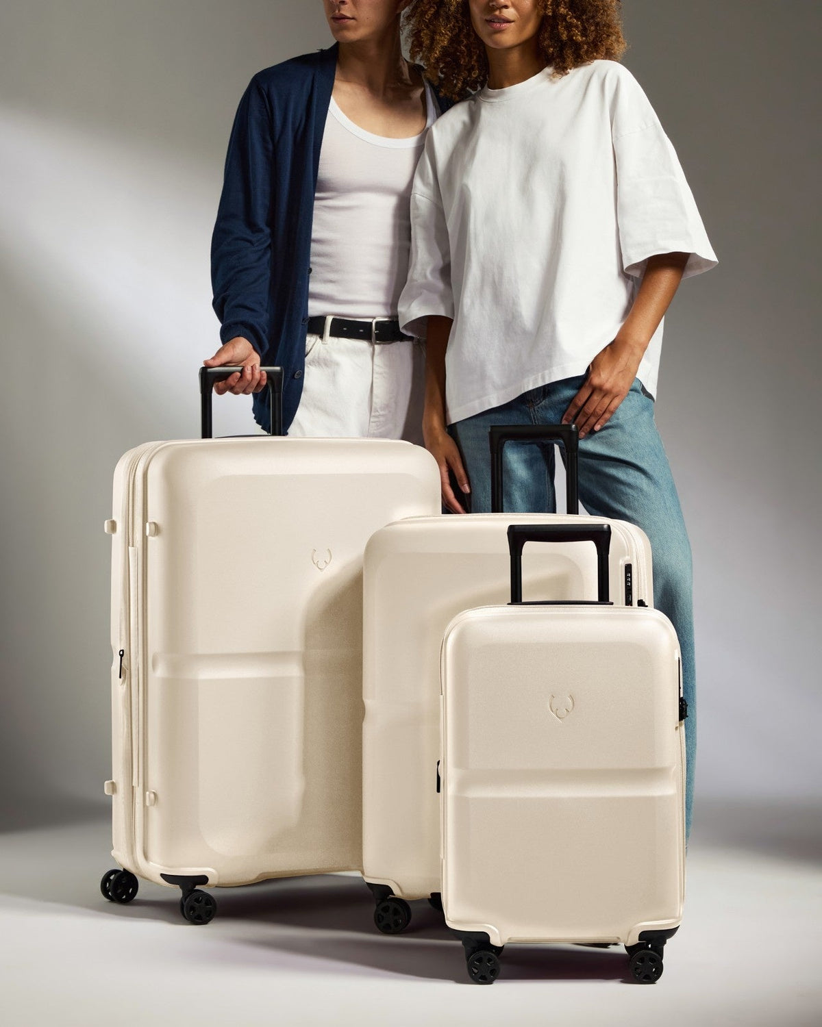 Expandable Carry-on Luggage Set in Warm Taupe - Single Stripe