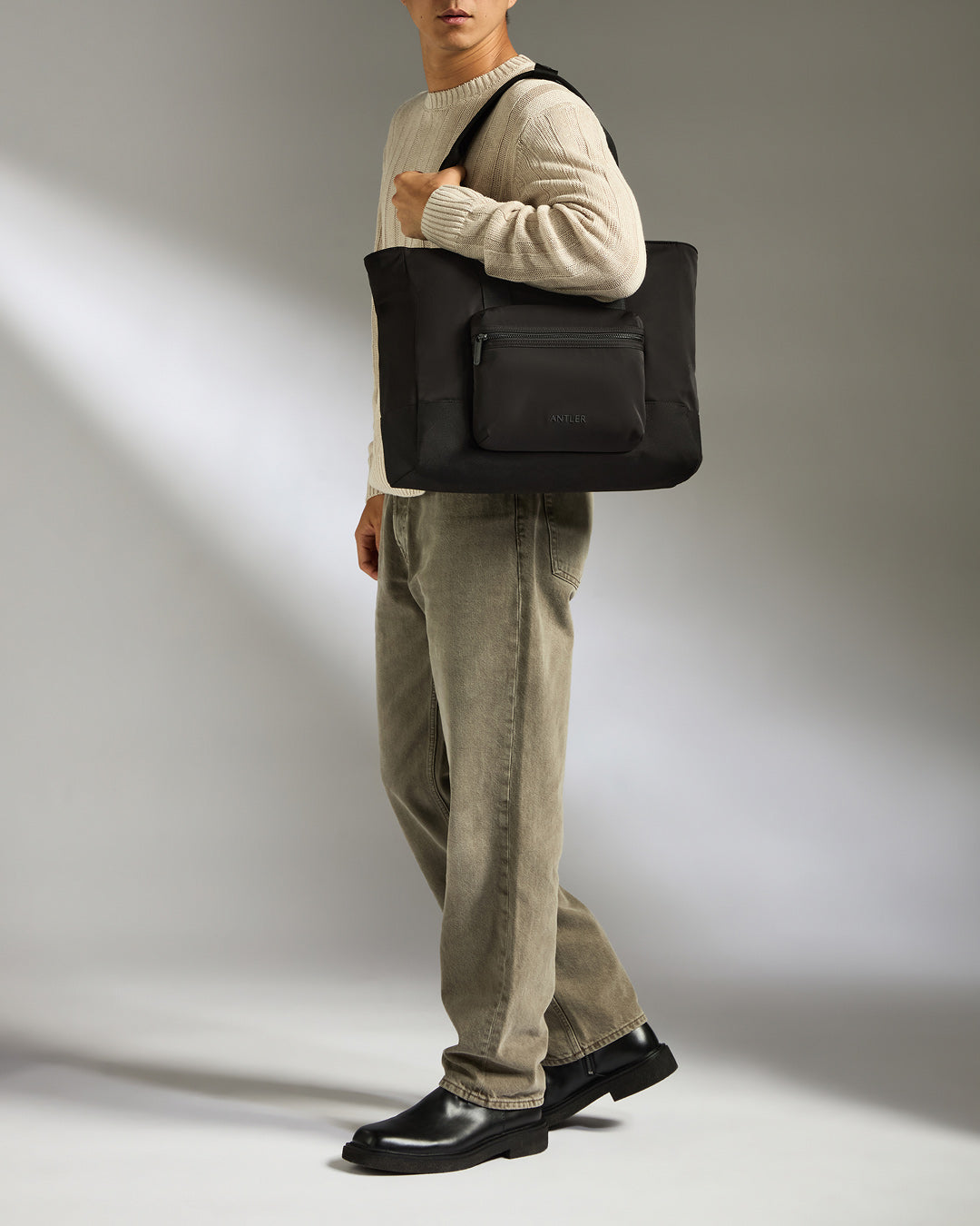 Icon Tote Bag in Black