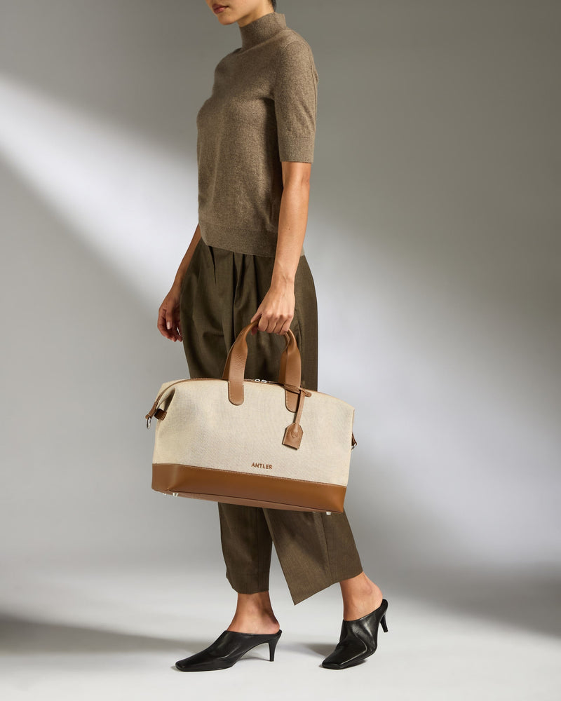 Heritage Overnight Bag in Natural