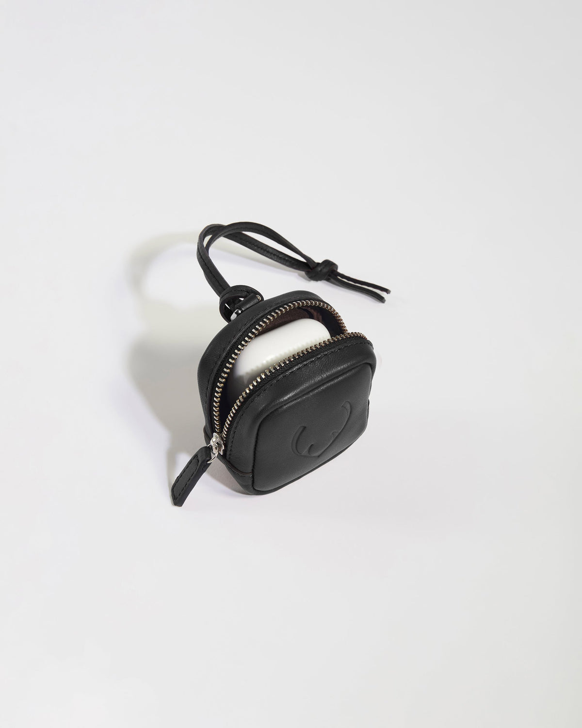 Heritage Leather AirPods Case in Black