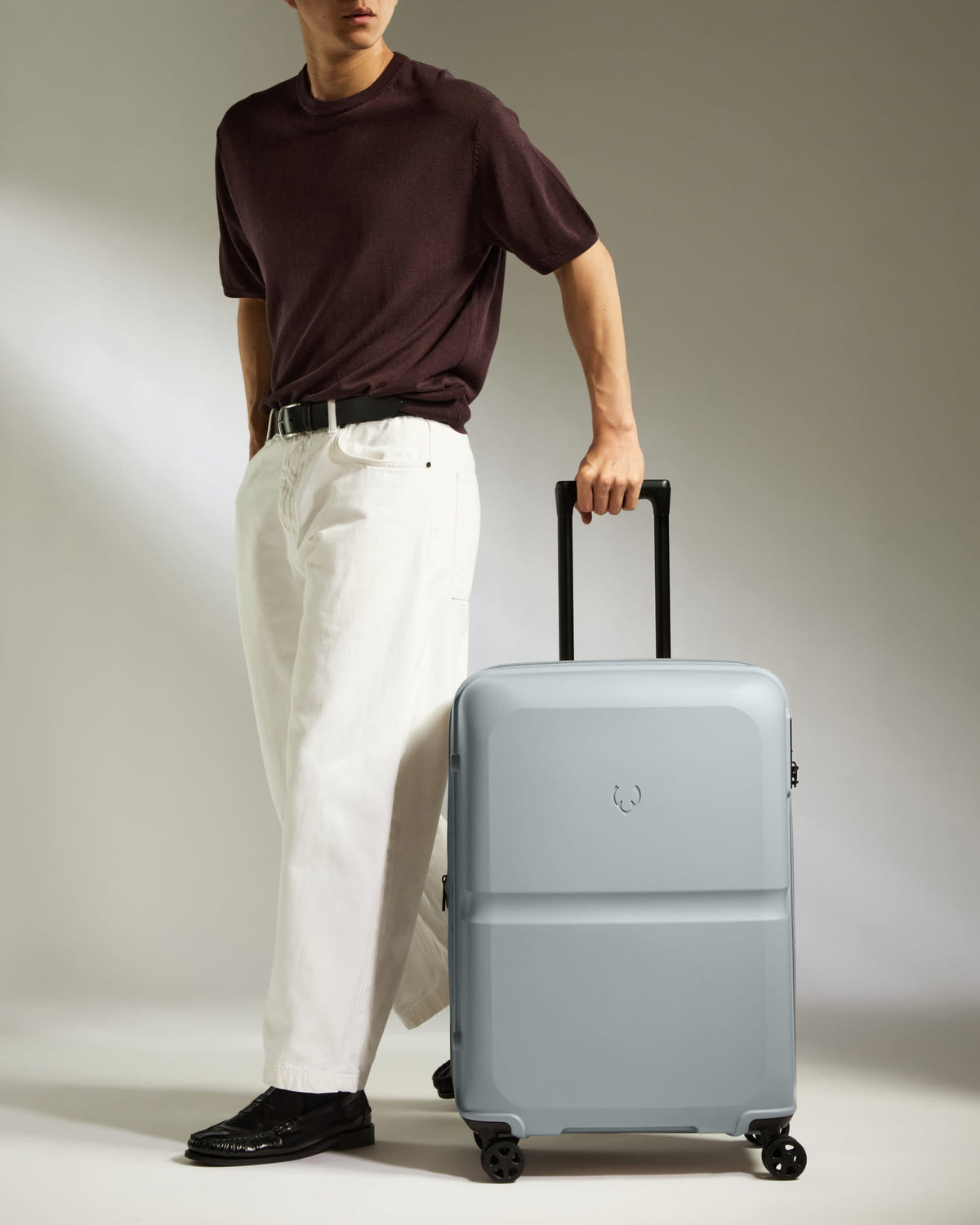 Medium Luggage in Salt Blue - Single Stripe