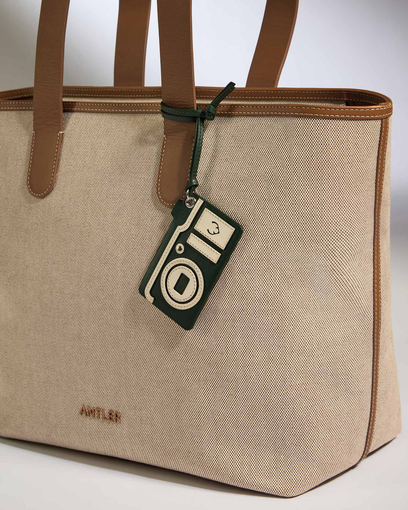 Heritage Leather Camera Luggage Tag in Green