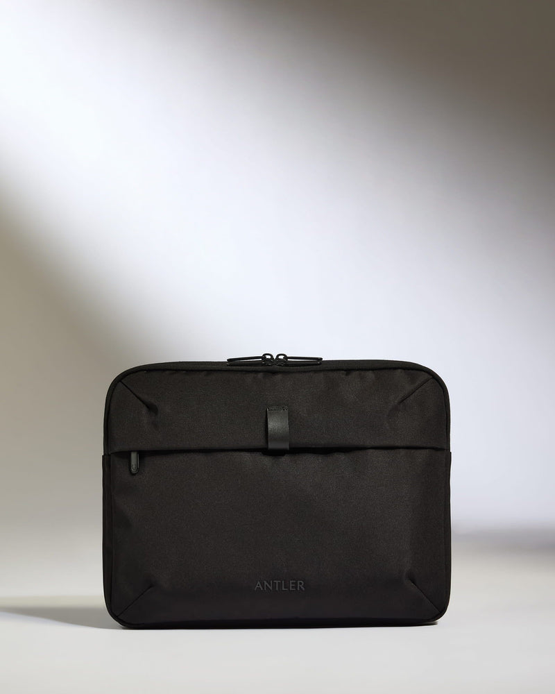 Laptop Case in Black - Urban Light