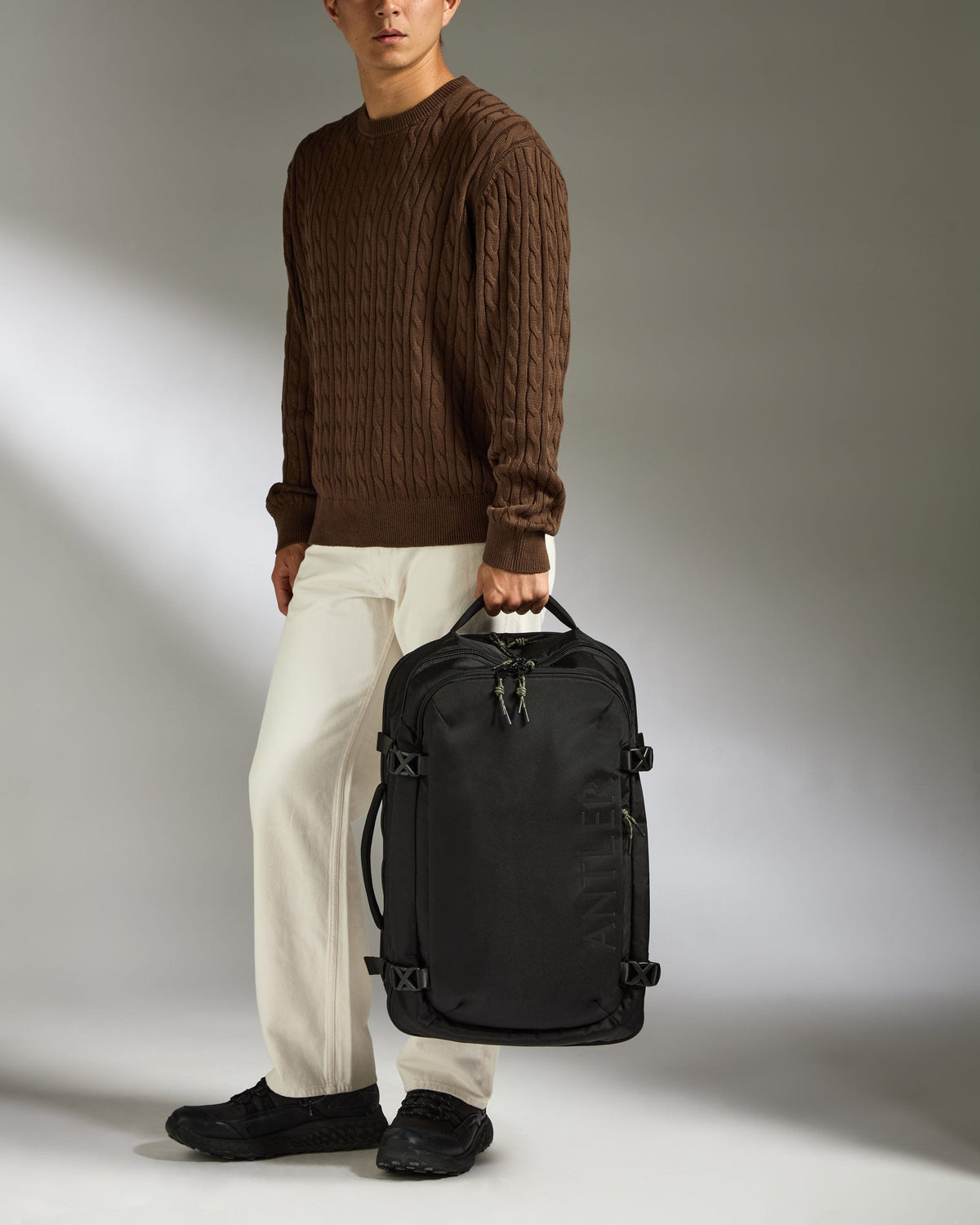 Discovery 45L Backpack in Black