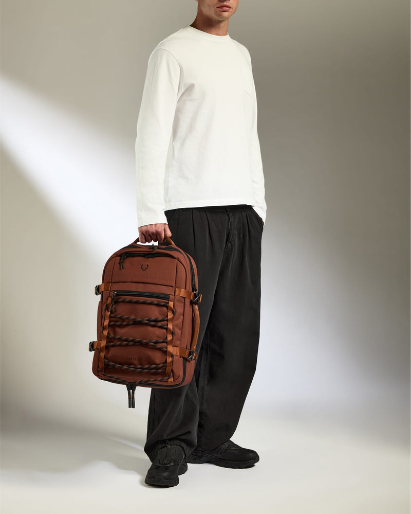 Discovery 28L Backpack in Clay Brown