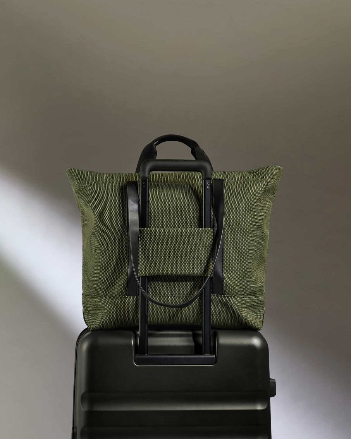 Antler Weave Shopper in Olive Green